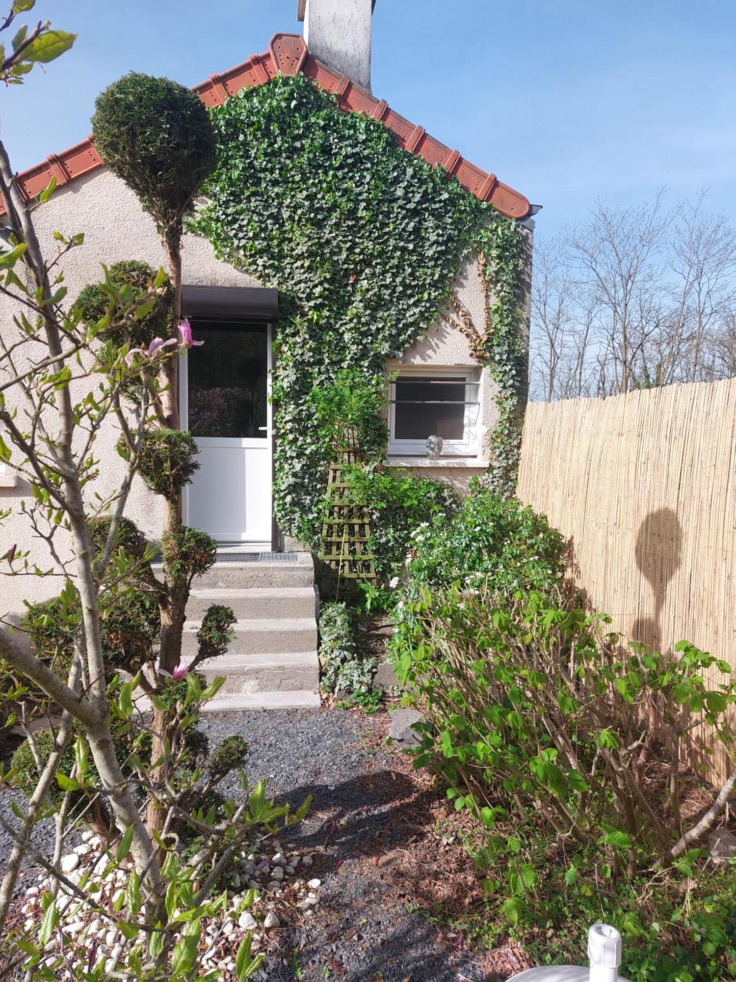 La Douceur De Vivre Villa Gilly-sur-Loire Exterior photo